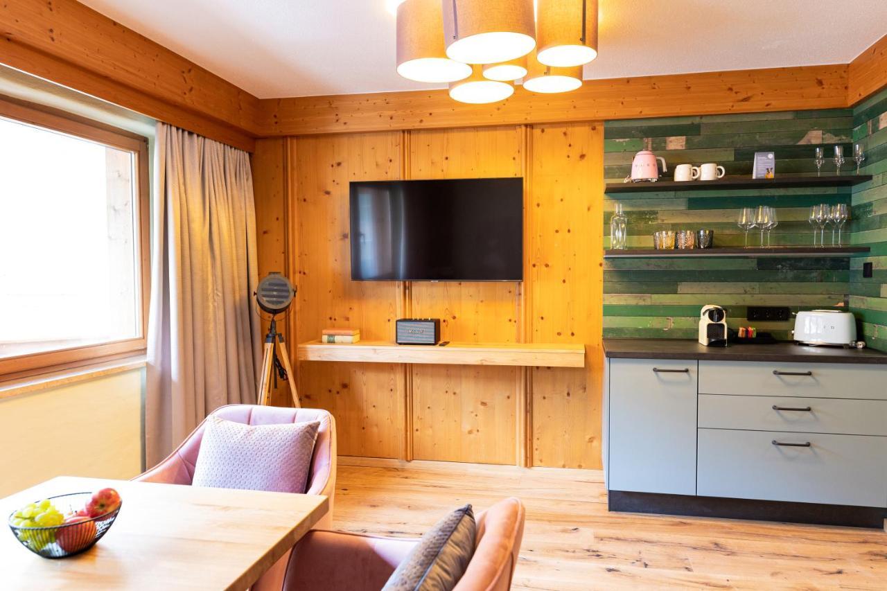 Lechlife Travelhouse Aparthotel Reutte Exterior photo
