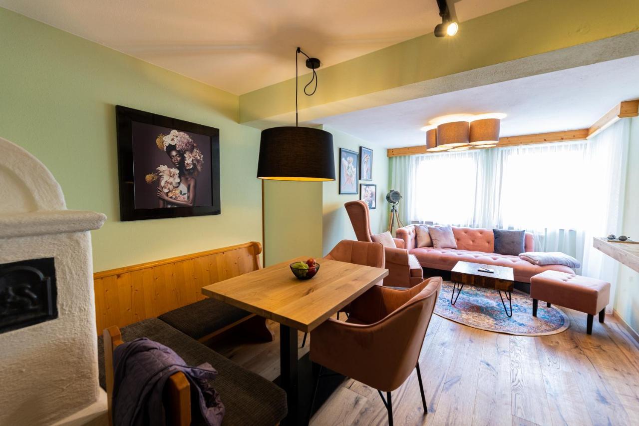 Lechlife Travelhouse Aparthotel Reutte Exterior photo